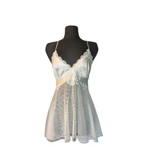 Victoria’s Secret Bridal White Lace baby Doll dress Y2K
